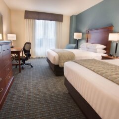 Отель Drury Inn & Suites St. Louis Brentwood удобства в номере