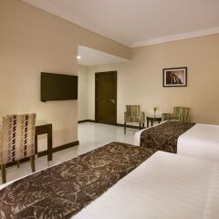 Отель Gateway Hotel ОАЭ, Дубай - отзывы, цены и фото номеров - забронировать отель Gateway Hotel онлайн удобства в номере фото 2