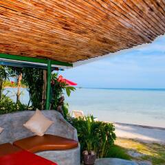 Samui Island Beach Resort & Hotel пляж