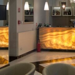 Отель iH Hotels Roma Dei Borgia гостиничный бар
