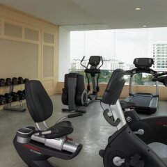 Отель Amari Residences Bangkok фитнесс-зал фото 4