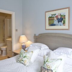 Отель A Place Like Home - Elegant flat in South Kensington Великобритания, Лондон - отзывы, цены и фото номеров - забронировать отель A Place Like Home - Elegant flat in South Kensington онлайн комната для гостей фото 3