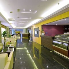 Mercure Jeddah Al Hamra in Jeddah, Saudi Arabia from 117$, photos, reviews - zenhotels.com meals photo 2