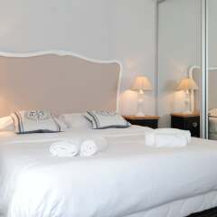 Отель Silver Suite - Five Stars Holidays Франция, Ницца - отзывы, цены и фото номеров - забронировать отель Silver Suite - Five Stars Holidays онлайн комната для гостей фото 4