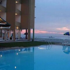 Hikkaduwa Beach Hotel бассейн фото 2