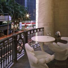 Отель Sofitel So Singapore балкон