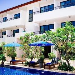 Апартаменты Baan Leelawadee Apartment бассейн фото 2