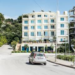 Hotel Oasis городской автобус