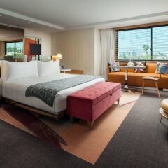 SLS Hotel, a Luxury Collection Hotel, Beverly Hills комната для гостей