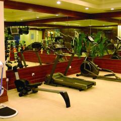 Xian Aurum International Hotel фитнесс-зал