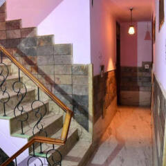 Отель Yes Please Guest House бассейн