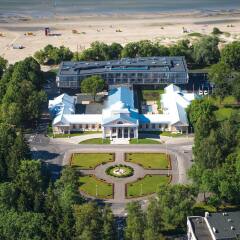 Hedon Spa & Hotel пляж