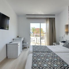 Отель Cala Millor Garden, Adults Only удобства в номере
