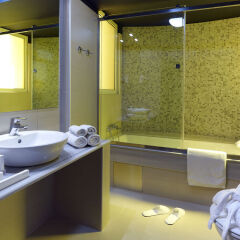 Lato Boutique Hotel ванная