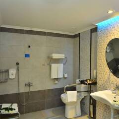 Adenya Hotel & Resort Турция, Аланья - отзывы, цены и фото номеров - забронировать отель Adenya Hotel & Resort - All Inclusive онлайн ванная