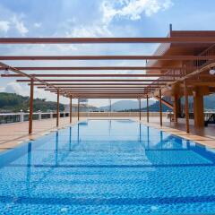 Отель ID Residences Phuket бассейн