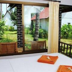 Отель Lantas Lodge Ланта балкон
