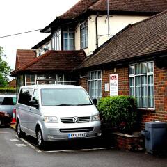 Отель Heathrow Lodge Великобритания, Лондон - 2 отзыва об отеле, цены и фото номеров - забронировать отель Heathrow Lodge онлайн городской автобус