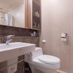 Апартаменты Gangnam Galaxy Apartment 1 ванная