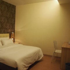I-Hotel Skudai in Pontian, Malaysia from 1026$, photos, reviews - zenhotels.com guestroom photo 3