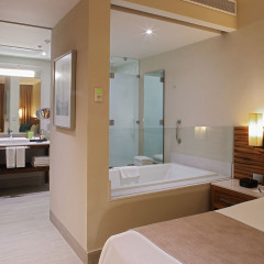 Отель Emporio Cancun спа