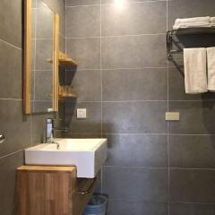 Отель Flora East Resort and Spa Филиппины, остров Боракай - отзывы, цены и фото номеров - забронировать отель Flora East Resort and Spa онлайн ванная фото 2
