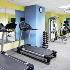 Отель Club Quarters World Trade Center США, Нью-Йорк - отзывы, цены и фото номеров - забронировать отель Club Quarters World Trade Center онлайн фитнесс-зал фото 4
