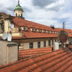 Отель Incredible 2Br Loft in Heart of Prague фото 2