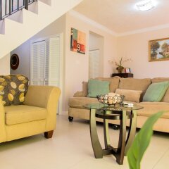 Отель Eight 24 by Pro Homes Jamaica Ямайка, Кингстон - отзывы, цены и фото номеров - забронировать отель Eight 24 by Pro Homes Jamaica онлайн комната для гостей фото 5