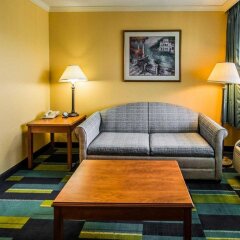 Отель Comfort Inn and Suites Resort Cocoa Beach США, Какао-Бич - отзывы, цены и фото номеров - забронировать отель Comfort Inn and Suites Resort Cocoa Beach онлайн фото 2