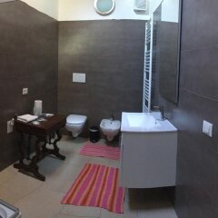 Отель Agriturismo Corte Del Brenta Италия, Лимена - отзывы, цены и фото номеров - забронировать отель Agriturismo Corte Del Brenta онлайн ванная