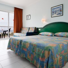Отель Minura Hotel Sur Menorca & Waterpark Испания, Менорка - отзывы, цены и фото номеров - забронировать отель Minura Hotel Sur Menorca & Waterpark онлайн комната для гостей