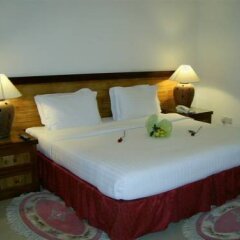 Отель Golden Crown Hotel Apartments ОАЭ, Шарджа - отзывы, цены и фото номеров - забронировать отель Golden Crown Hotel Apartments онлайн сейф в номере