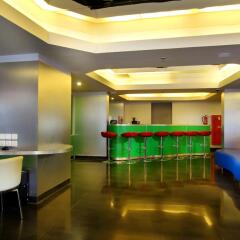 Отель Best Western Kuta Beach интерьер отеля