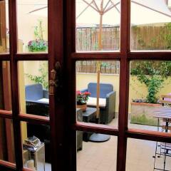 Отель La Maison d'Art Suites развлечения