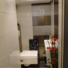 Отель Central & South Park Apartments Болгария, София - отзывы, цены и фото номеров - забронировать отель Central & South Park Apartments онлайн ванная фото 2
