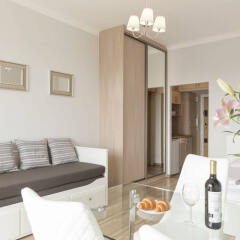 Апартаменты Smolna Apartment комната для гостей фото 5