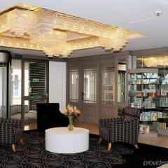 Отель Jurys Inn Brighton Waterfront Великобритания, Брайтон - отзывы, цены и фото номеров - забронировать отель Jurys Inn Brighton Waterfront онлайн гостиничный бар