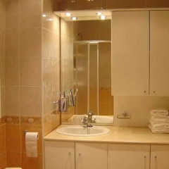Отель FM Deluxe 1-BDR Apartment in Prestige City Sunny Болгария, Солнечный берег - отзывы, цены и фото номеров - забронировать отель FM Deluxe 1-BDR Apartment in Prestige City Sunny онлайн ванная