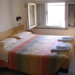 Hotel Adler Римини комната для гостей