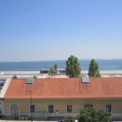 Hostel B. Mar Лиссабон пляж