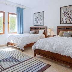 Condo Figueira in Maho, Sint Maarten from 322$, photos, reviews - zenhotels.com guestroom