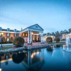 Отель Holiday Inn Club Vacations Williamsburg Resort