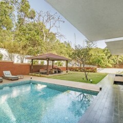 Отель GuestHouser 4 BHK Villa 4238 Гоа бассейн