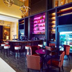Отель Mercure Singapore Bugis Сингапур, Сингапур - 1 отзыв об отеле, цены и фото номеров - забронировать отель Mercure Singapore Bugis онлайн гостиничный бар