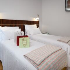 Отель Ouro Grand By Level Residences Лиссабон комната для гостей фото 3