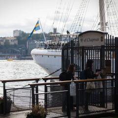 Отель STF af Chapman & Skeppsholmen Швеция, Стокгольм - 1 отзыв об отеле, цены и фото номеров - забронировать отель STF af Chapman & Skeppsholmen онлайн приотельная территория