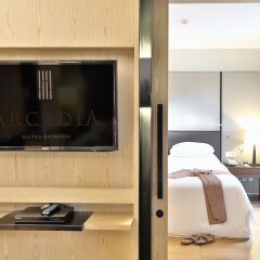 Отель Arcadia Suites Bangkok Бангкок удобства в номере фото 2