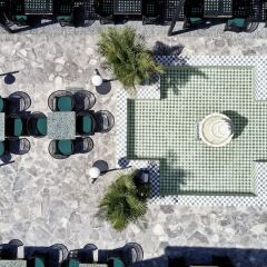 Отель Katikies Garden Hotel - The Leading Hotels Of The World Греция, Остров Санторини - отзывы, цены и фото номеров - забронировать отель Katikies Garden Hotel - The Leading Hotels Of The World онлайн спортивное сооружение