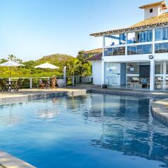Отель Buzios Espiritualidade Resort Caravelas бассейн